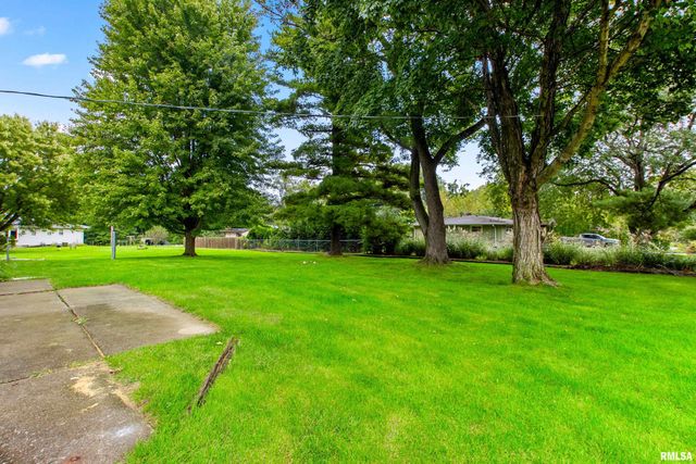1526 DIVISION Street, Metamora, IL 61548