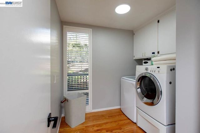 6540 Saroni Dr, Oakland, CA 94611