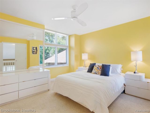 2613 Cove Bay Drive, Waterford, MI 48329