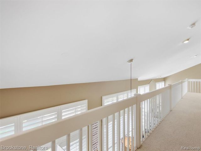 2613 Cove Bay Drive, Waterford, MI 48329
