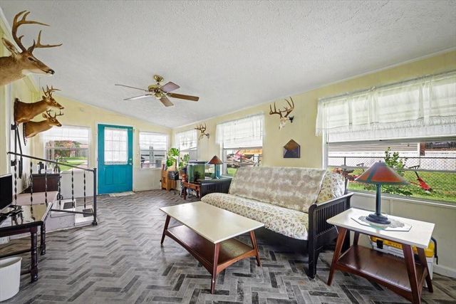 104 EDGEWATER ROAD, Satsuma, FL 32189