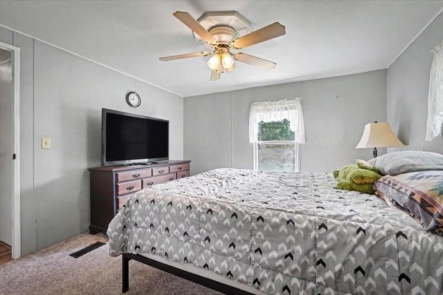 104 EDGEWATER ROAD, Satsuma, FL 32189