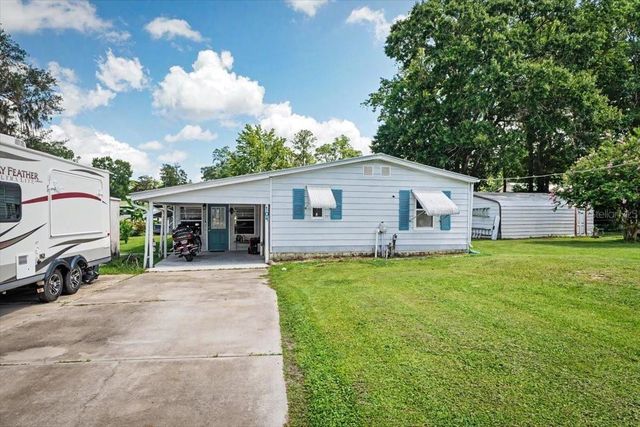 104 EDGEWATER ROAD, Satsuma, FL 32189