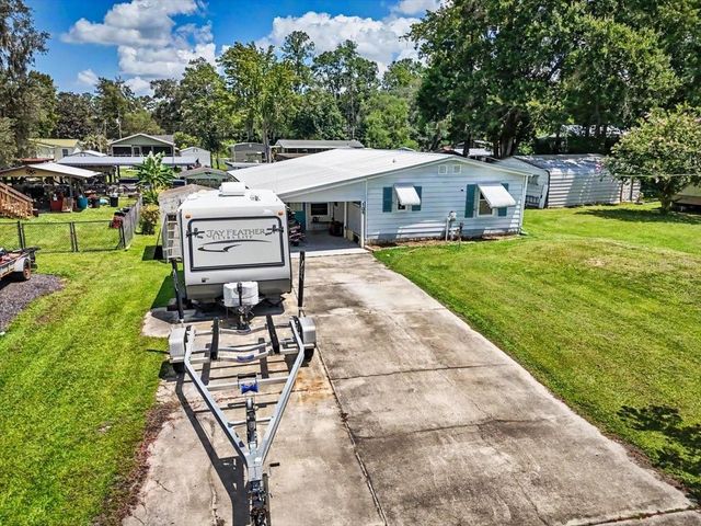 104 EDGEWATER ROAD, Satsuma, FL 32189