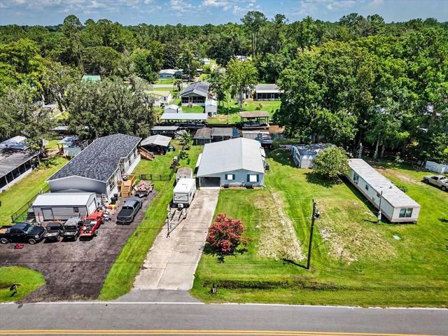 104 EDGEWATER ROAD, Satsuma, FL 32189