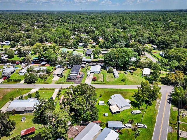 104 EDGEWATER ROAD, Satsuma, FL 32189