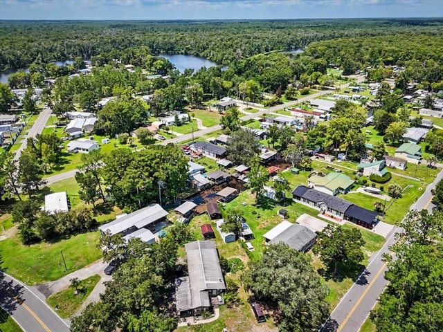 104 EDGEWATER ROAD, Satsuma, FL 32189