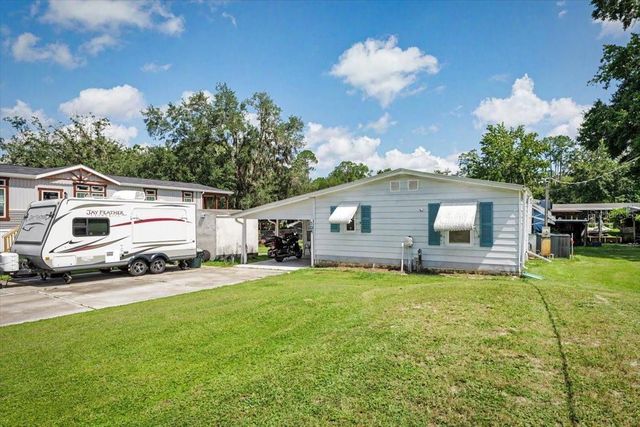 104 EDGEWATER ROAD, Satsuma, FL 32189