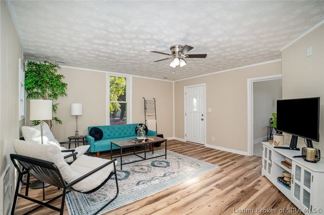 2131 Culbertson Avenue, New Albany, IN 47150