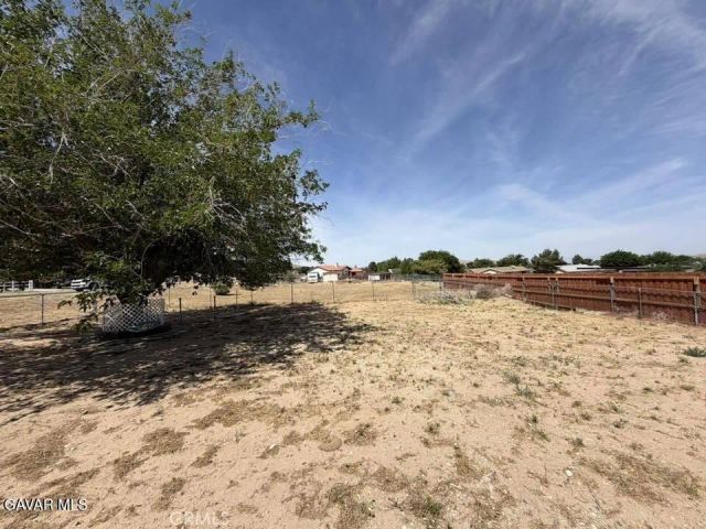 40205 162nd Street East, Palmdale, CA 93591