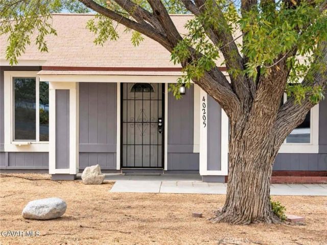 40205 162nd Street East, Palmdale, CA 93591