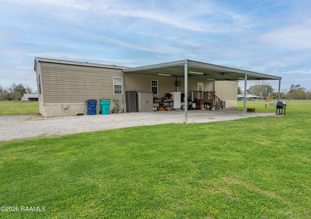 723 Hebert Road, Arnaudville, LA 70512