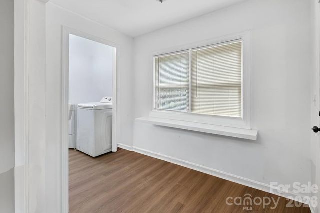 7811 Heatherdale Court, Charlotte, NC 28212