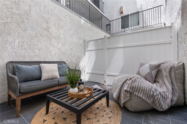 1515 S Beverly Drive 101, Los Angeles, CA 90035