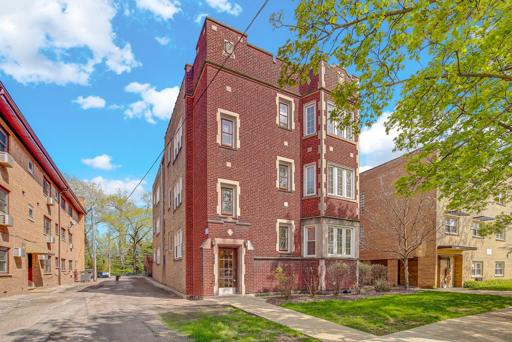 10433 S Hale Avenue 1A, Chicago, IL 60643