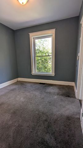 5760 S Wells Street, Chicago, IL 60621