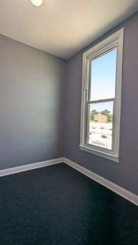 5760 S Wells Street, Chicago, IL 60621