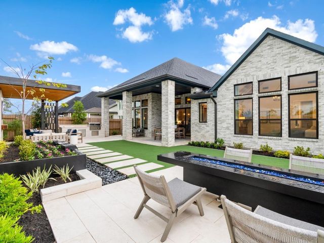 10410 Vineyard Shore Drive, Missouri City, TX 77459
