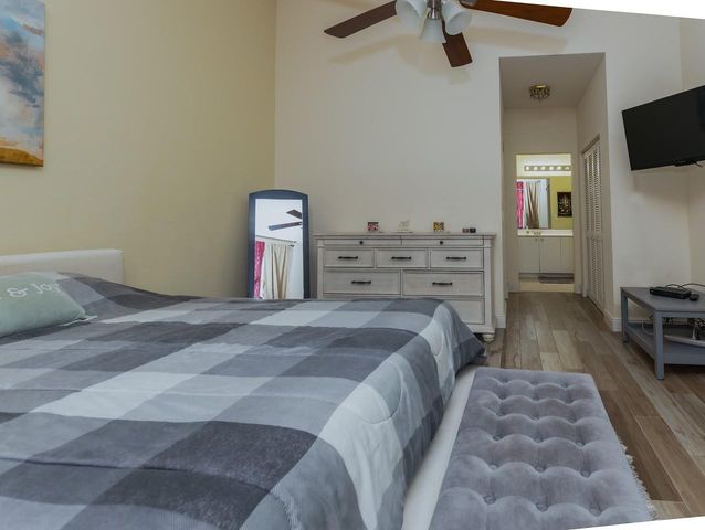 2491 Aragon Boulevard 2, Sunrise, FL 33322
