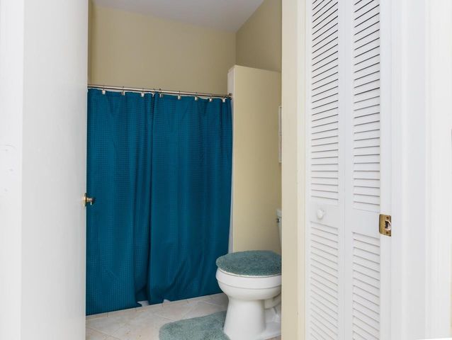 2491 Aragon Boulevard 2, Sunrise, FL 33322