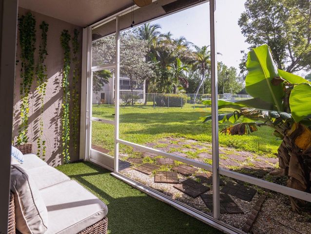 2491 Aragon Boulevard 2, Sunrise, FL 33322