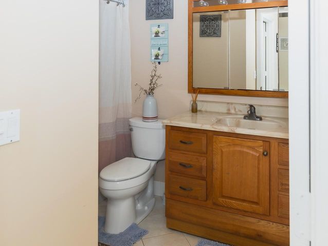 2491 Aragon Boulevard 2, Sunrise, FL 33322