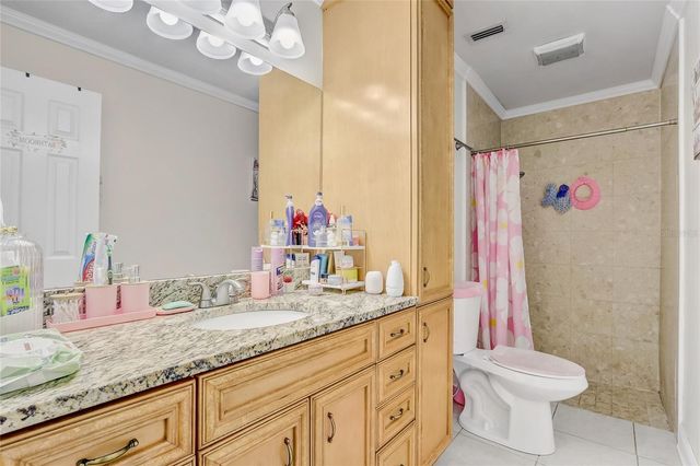 8691 CONTOURA DRIVE, Orlando, FL 32810