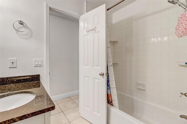 8691 CONTOURA DRIVE, Orlando, FL 32810