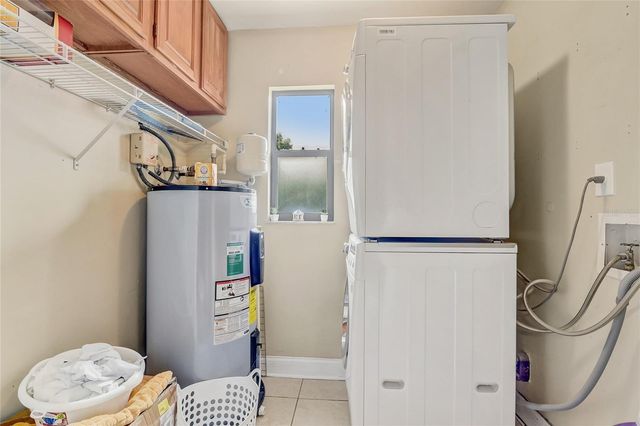 8691 CONTOURA DRIVE, Orlando, FL 32810