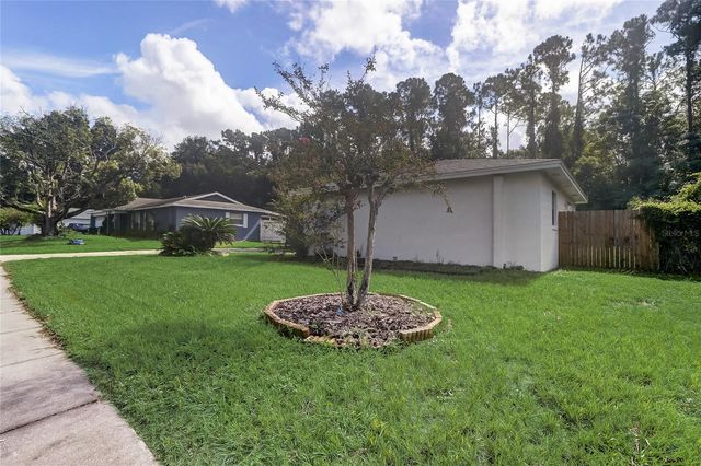 8691 CONTOURA DRIVE, Orlando, FL 32810