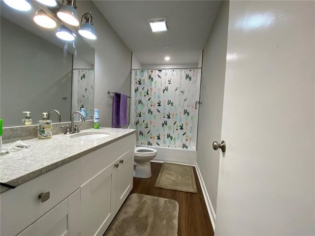 704 Dunbar Drive, Dunwoody, GA 30338