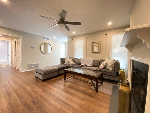 704 Dunbar Drive, Dunwoody, GA 30338