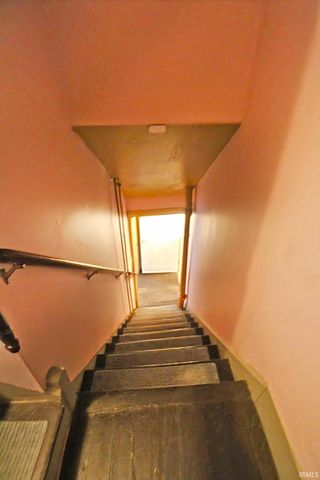 2214 W Illinois Street, Evansville, IN 47712