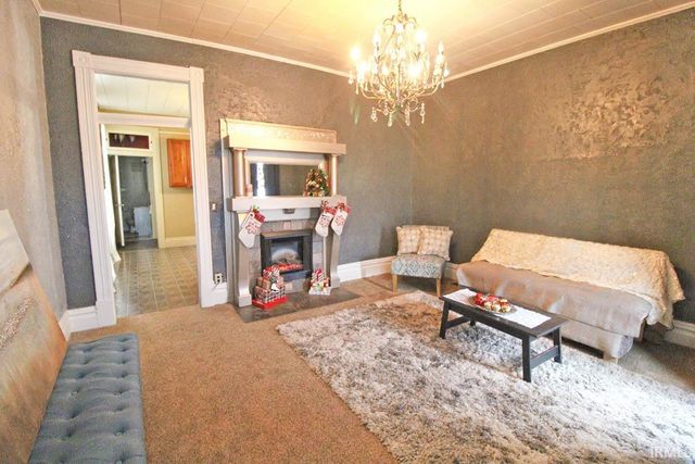 2214 W Illinois Street, Evansville, IN 47712