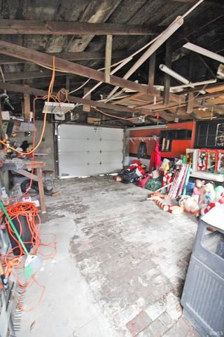 2214 W Illinois Street, Evansville, IN 47712