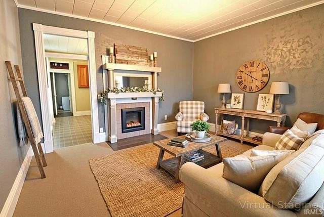 2214 W Illinois Street, Evansville, IN 47712