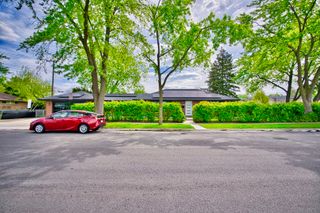 7135 Laramie Avenue, Skokie, IL 60077