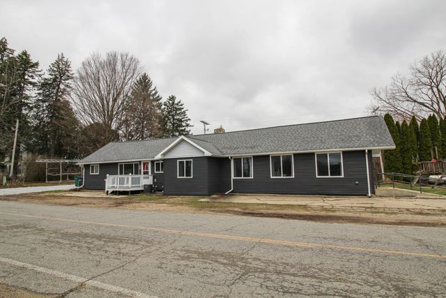 12039 Bair Lake Street, Jones, MI 49061
