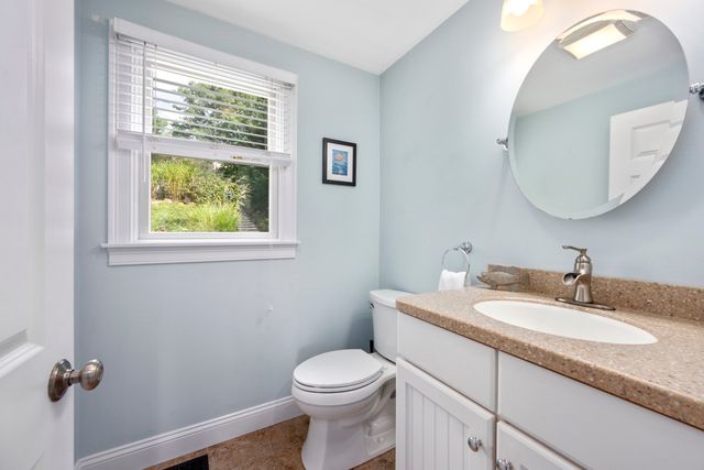 69 Pimlico Pond Rd, Sandwich, MA 02644