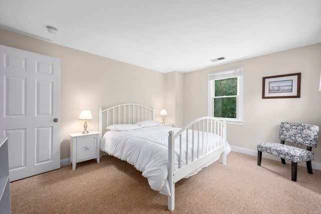 69 Pimlico Pond Rd, Sandwich, MA 02644