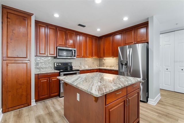 87 VIVANTE BOULEVARD 8742, Punta Gorda, FL 33950