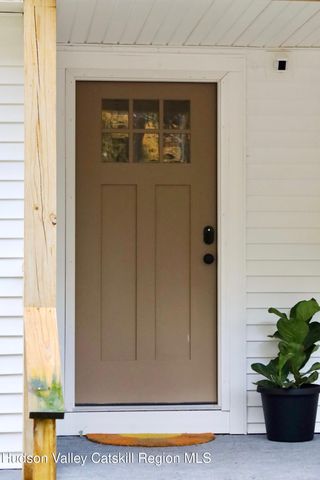 230 Potic Mountain Road, Athens, NY 12015