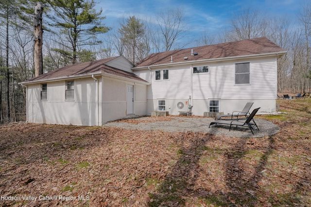 230 Potic Mountain Road, Athens, NY 12015