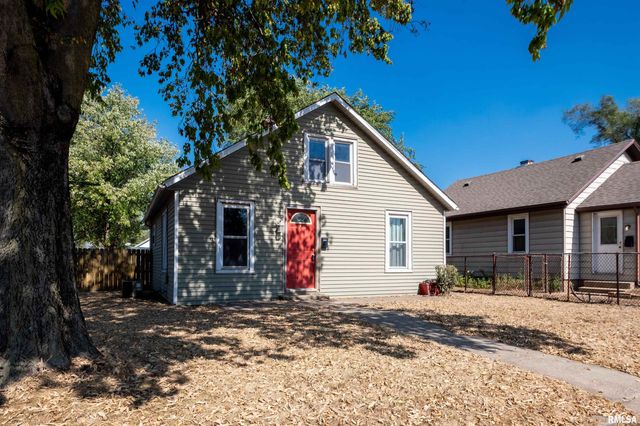 265 KOCH Street, Pekin, IL 61554