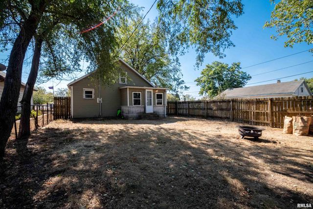 265 KOCH Street, Pekin, IL 61554