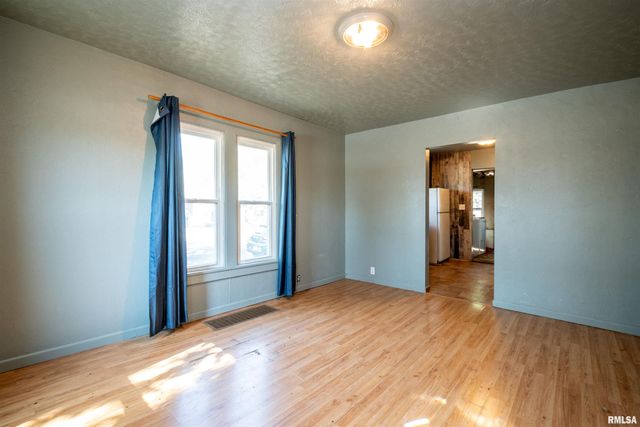 265 KOCH Street, Pekin, IL 61554