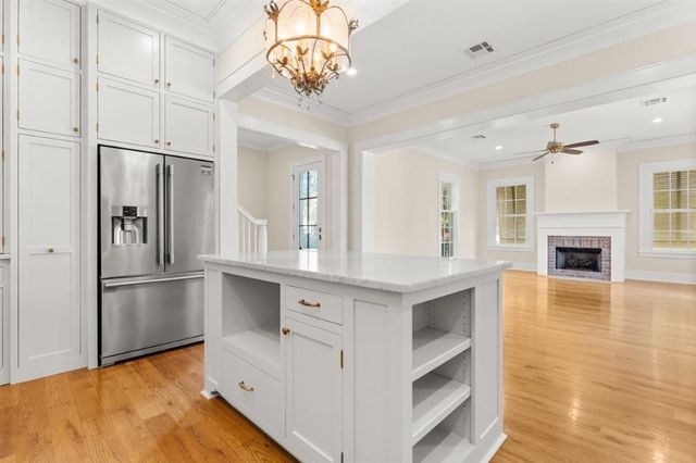 2050 Jabez Drive, Lake Charles, LA 70601