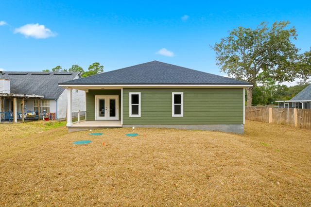 1854 Wheeler Dr Road, Gulf Breeze, FL 32563
