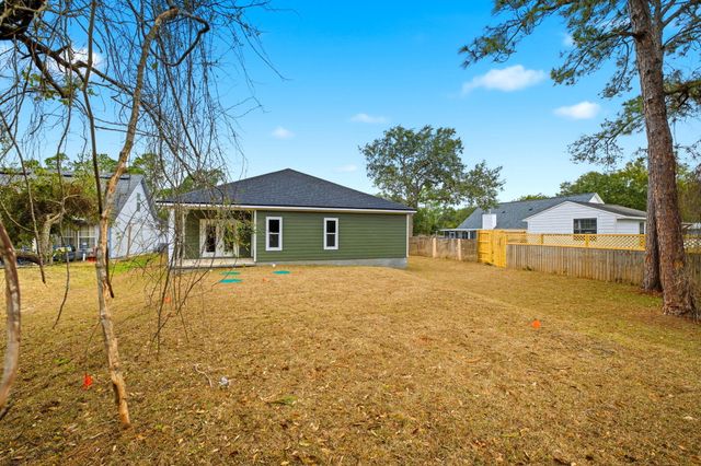 1854 Wheeler Dr Road, Gulf Breeze, FL 32563