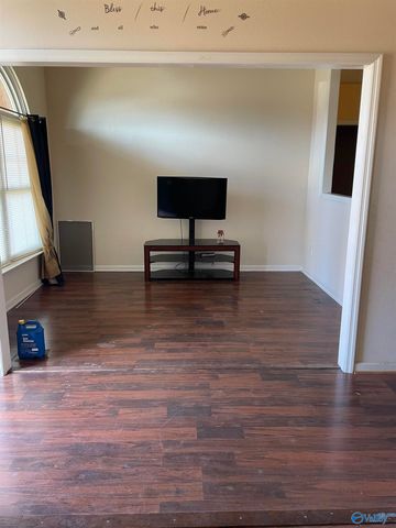 5009 Old Railroad Bed Road, Harvest, AL 35749